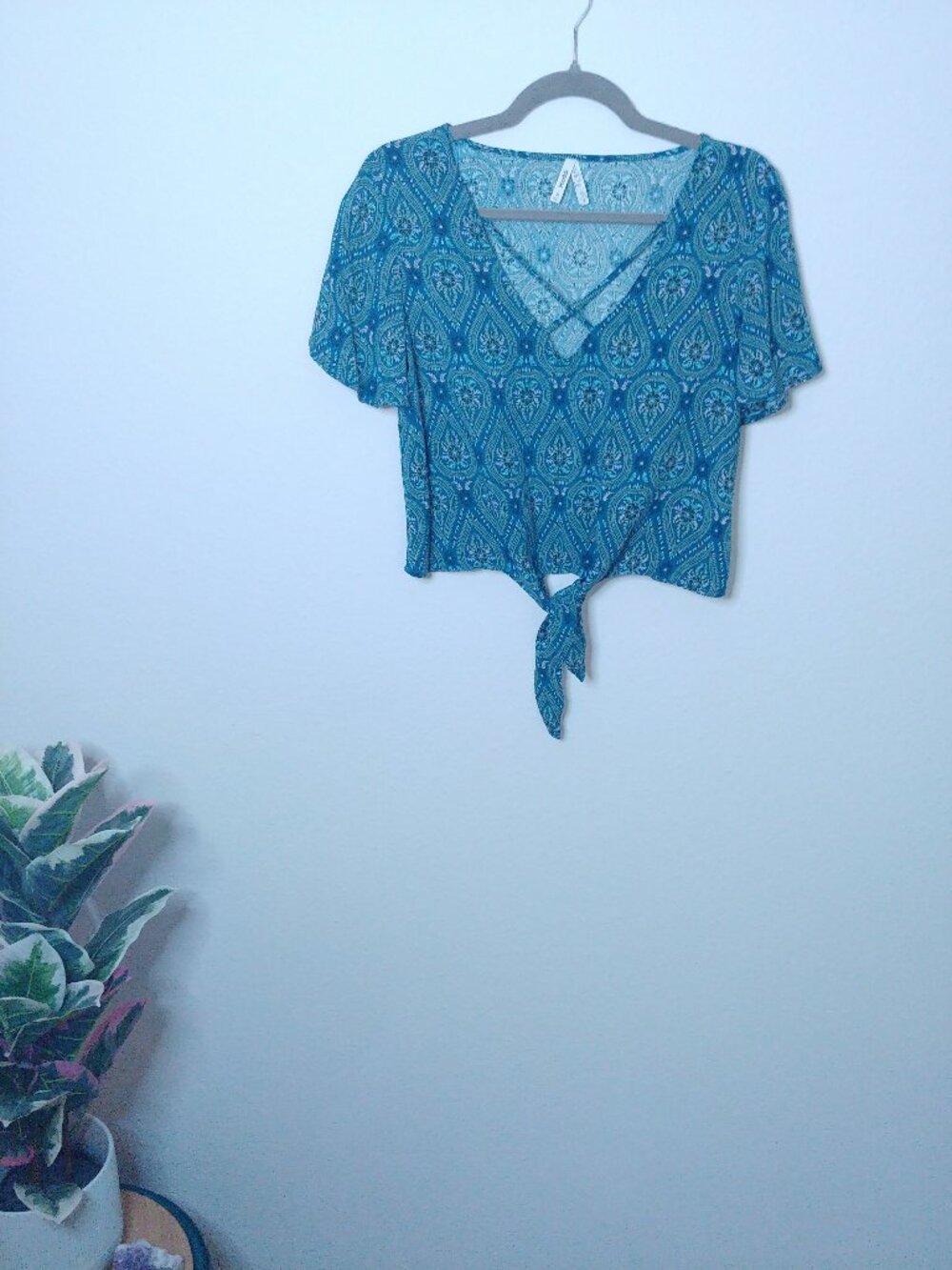 Mudd Blue Paisley Crop Top